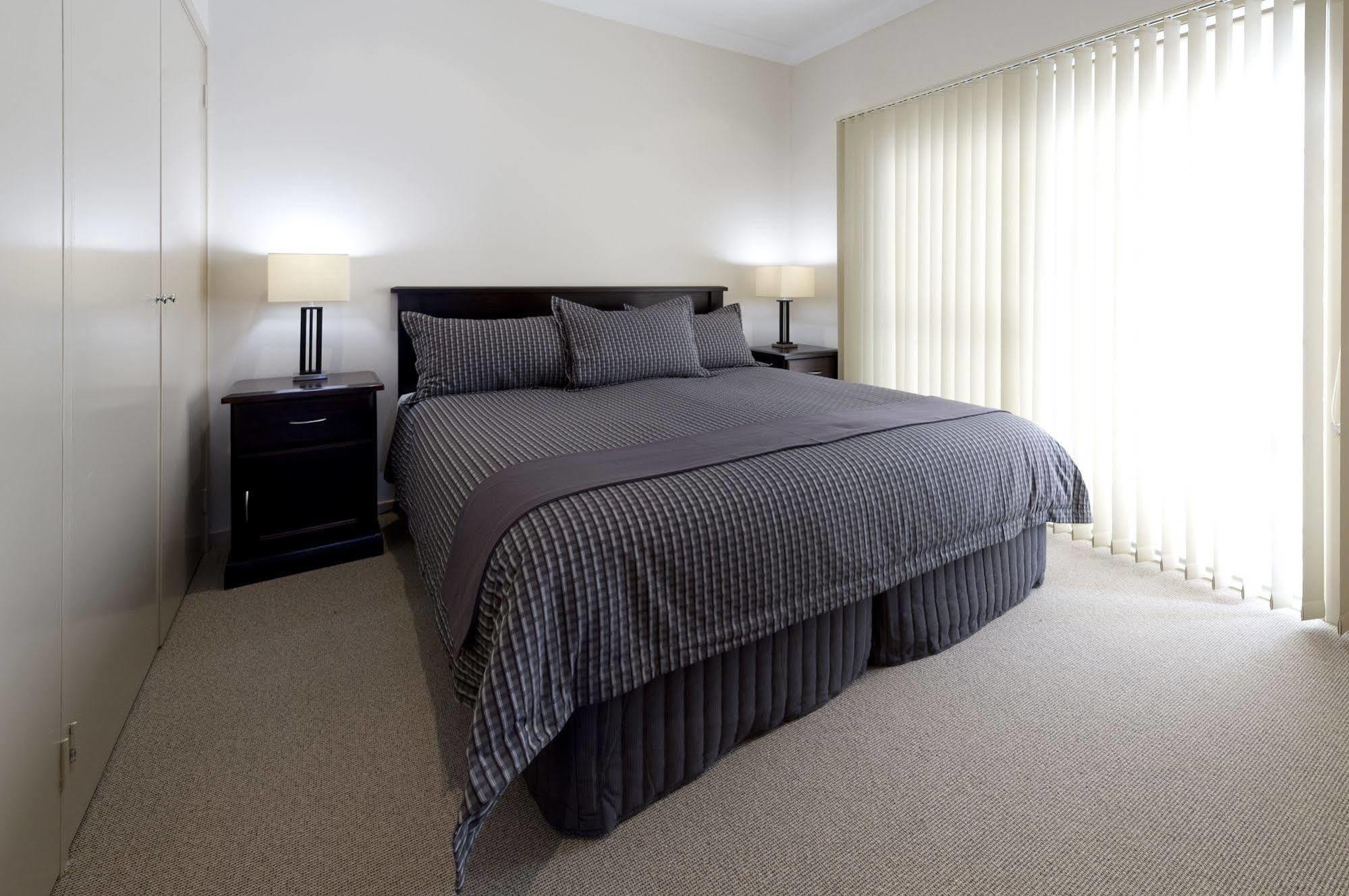 Dolphin Shores Винсентия Экстерьер фото