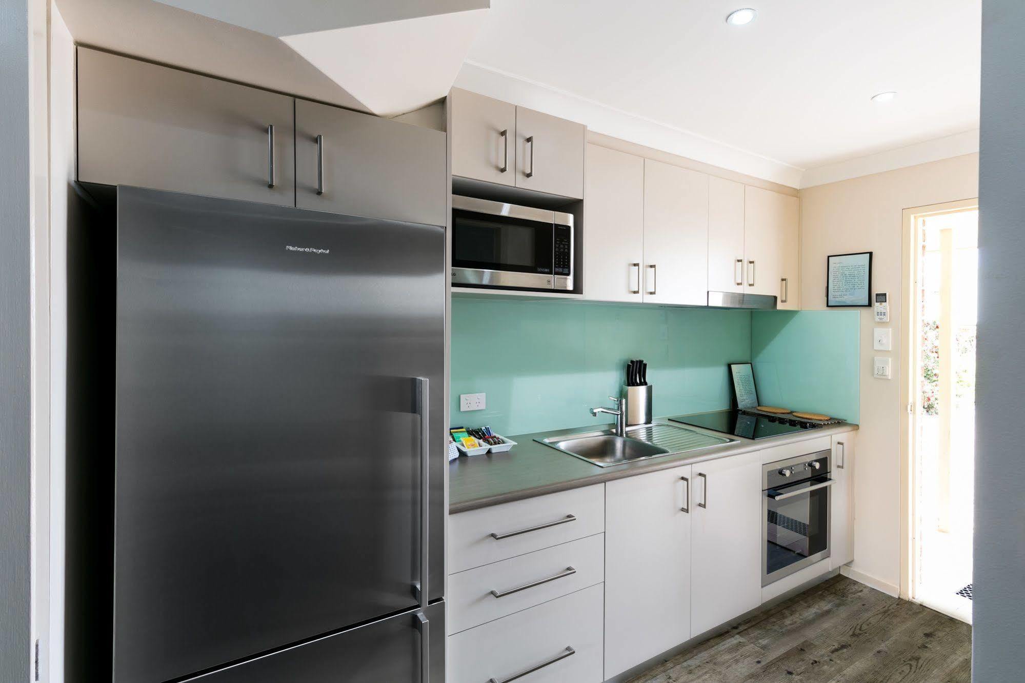Dolphin Shores Винсентия Экстерьер фото